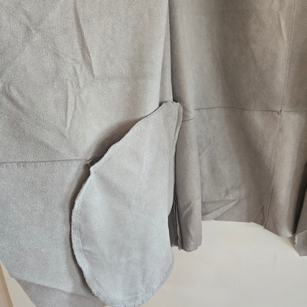 Bagatelle Collection Grey Faux Suede Draped Open Front Jacket Large 66678 - Picture 11 of 11